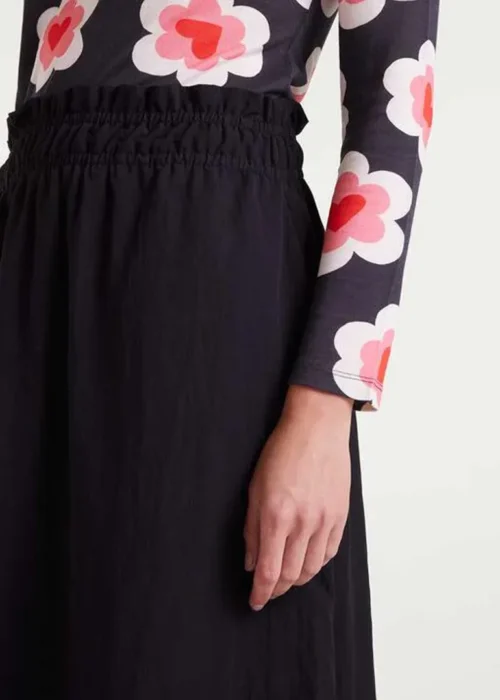 Falda midi negra